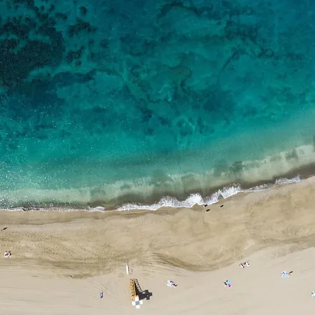 Apartament Home2book Triplex Disco Americas, Terrace *