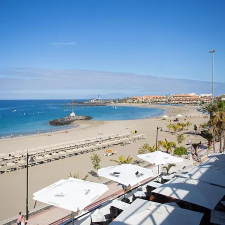 Home2book Triplex Disco Americas, Terrace Apartment